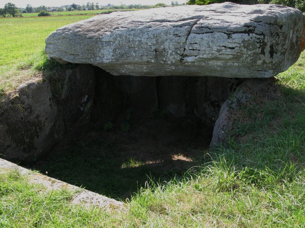 Dolmen de Runesto/Er Roc'h